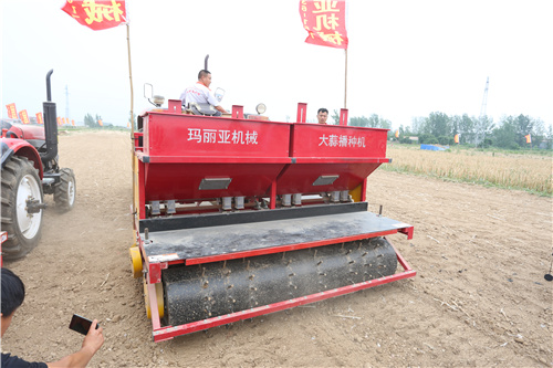 香蕉视频污视频播种机厂家