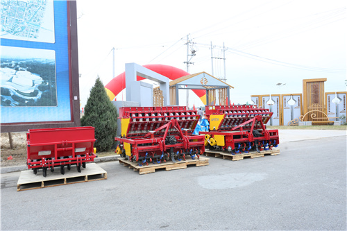 自走式香蕉视频污视频播种机